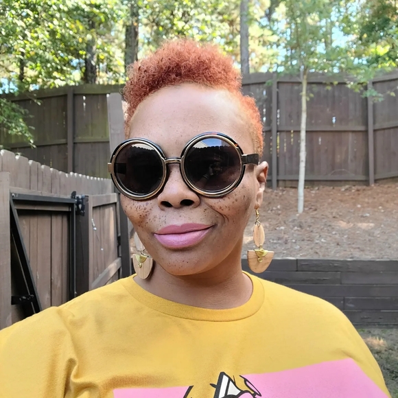 Meet your Posher, Jasmine - Picture 2 of 2